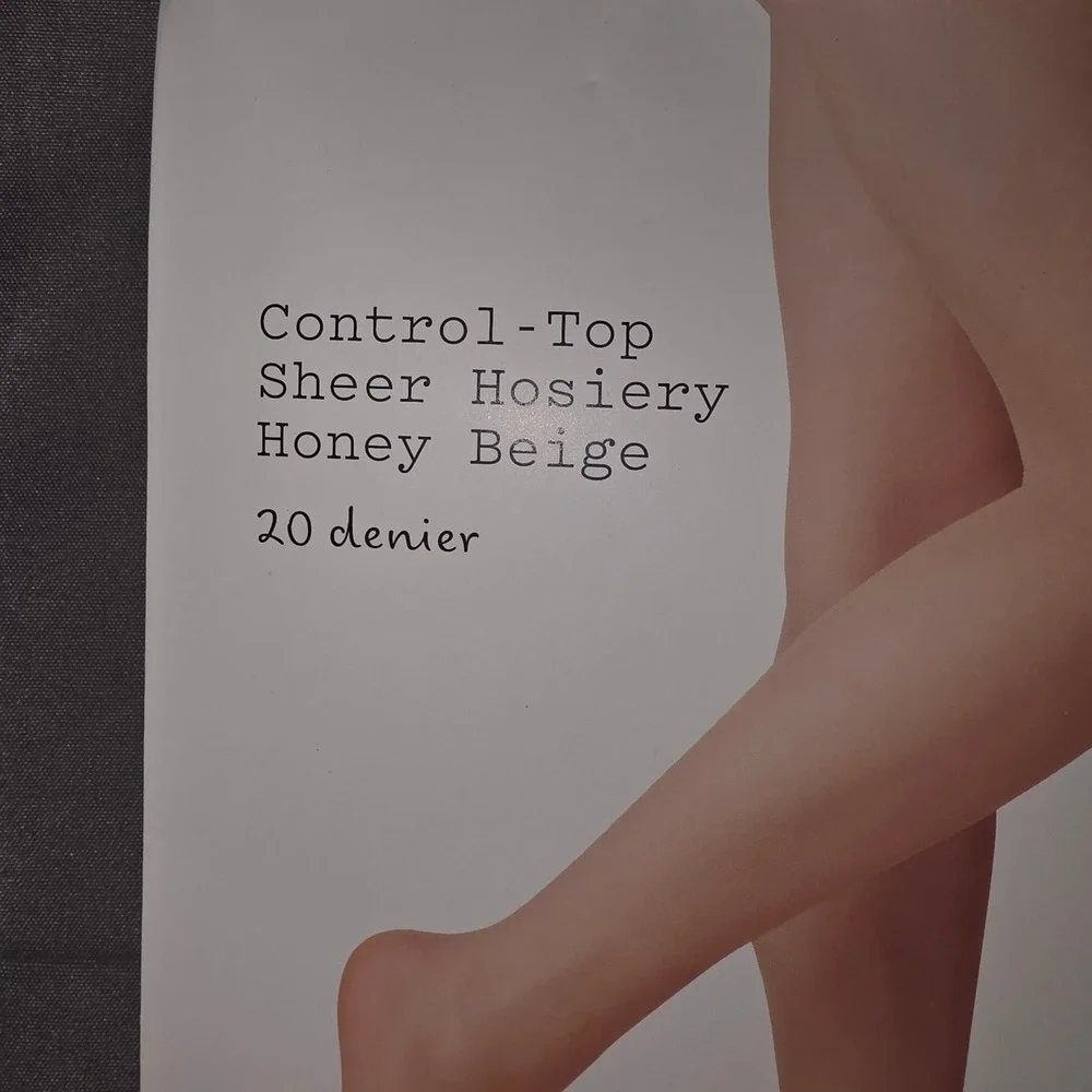 A New Day 2PK Control Top Sheer Hosiery Honey Beige 20 Denier Tights S/M